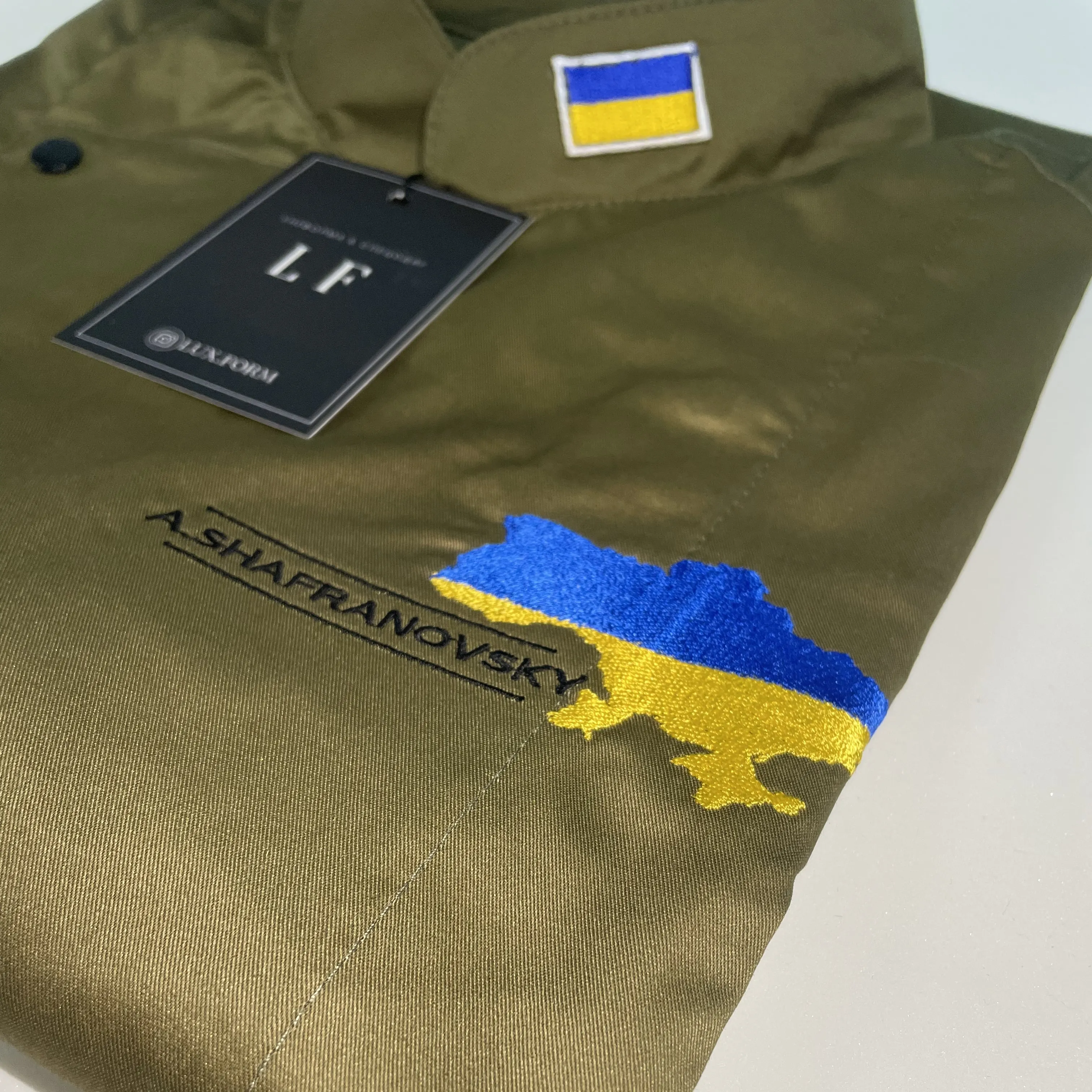 Персональная вышивка и флаг Украины на форме